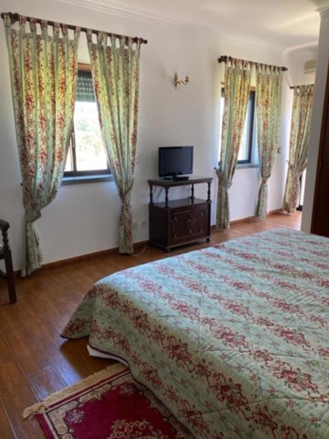 Guest House Toca Dos Grilos Estoril Luaran gambar